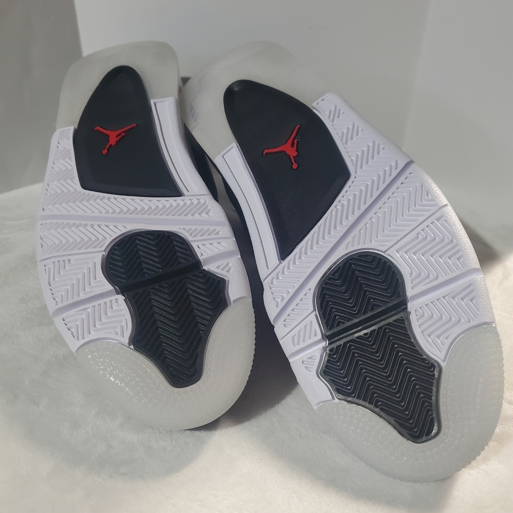 Nike Air Jordan Black/White/Gray With A Pop of Red Men's Sneakers - Picture 5 of 11
